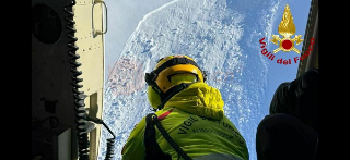 Valanga sul monte Faraut, due scialpinisti coinvolti: uno in ospedale